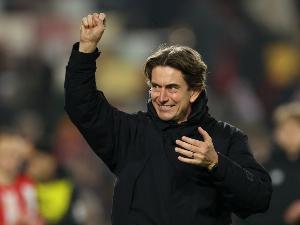 半岛体育注册网址-弗兰克：切尔西踢出了令人难以置信的足球，但我相信我们能够获胜